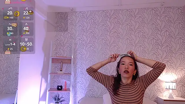 Snapshot of liz_merchan chatting on 05-07-26, 12:43 liz merchan online show from 05-07-26, 12:43
