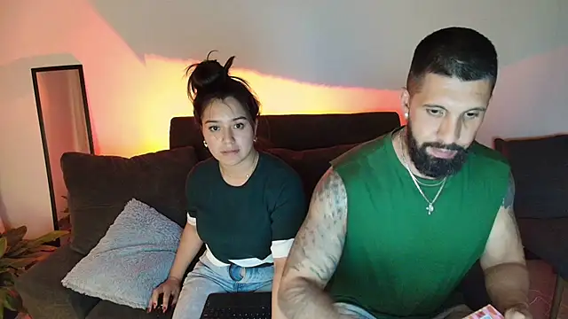 Alyssa and DAngelo online show from 08-01-26, 03:39