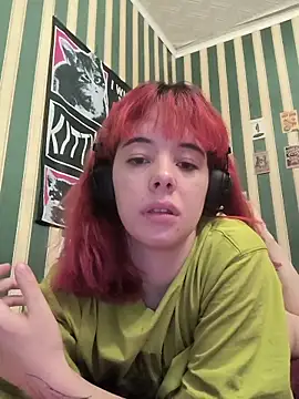 amberrrdolll  online show from 04-23-26, 05:59