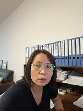 lisha521 online show from 06-23-26, 01:58