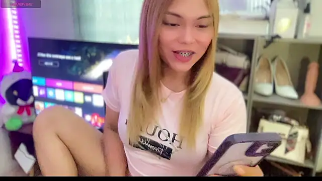 hannaBaby lisyos11 online show from 06-05-26, 02:07