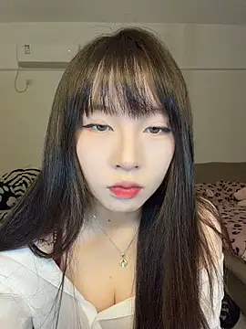 Snapshot of nide-baby chatting on 04-27-26, 11:41 nide-baby online show from 04-27-26, 11:41