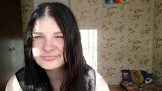 BeatriceMolands online show from 06-04-26, 03:51