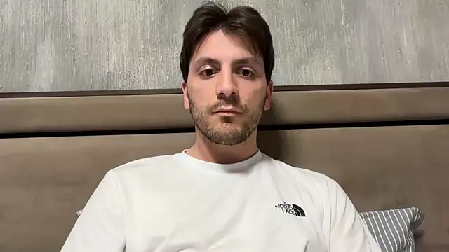 italianass94 online show from 04-16-26, 09:39