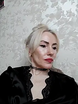 White00pearl online show from 04-29-26, 05:30