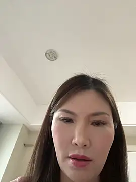 tongtong789 online show from 06-19-26, 09:46