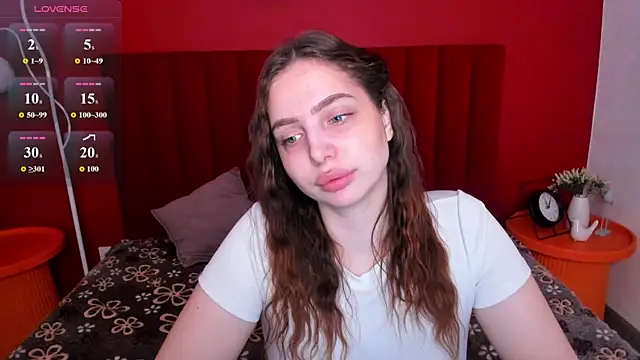 ReneeBlair online show from 04-22-26, 01:52