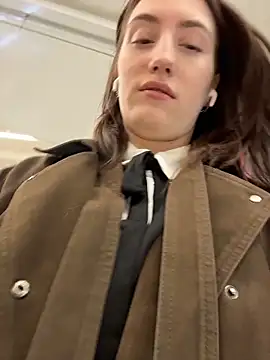 Tiny Anny online show from 04-22-26, 11:12