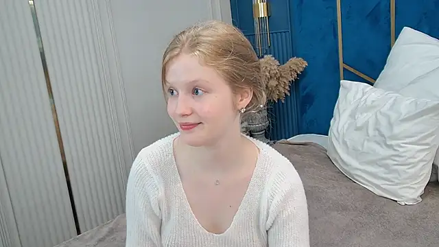 LilianHowards online show from 06-14-26, 10:28