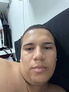 Patricio 02 online show from 05-26-26, 02:07