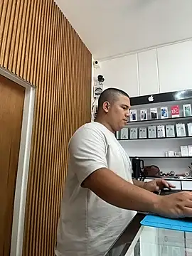 Patricio 02 online show from 06-19-26, 08:12