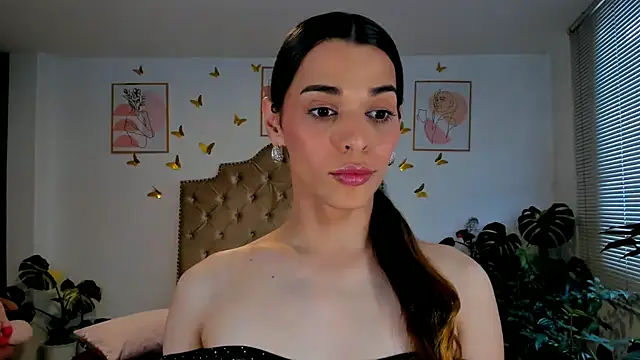 Snapshot of bella_grego chatting on 07-11-26, 05:59 bella grego online show from 07-11-26, 05:59