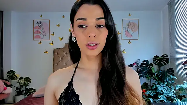 Snapshot of bella_grego chatting on 07-15-26, 04:12 bella grego online show from 07-15-26, 04:12