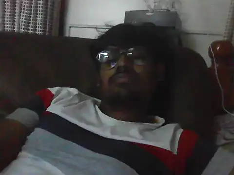 Snapshot of singaram190 chatting on 07-06-26, 06:32 singaram190 online show from 07-06-26, 06:32