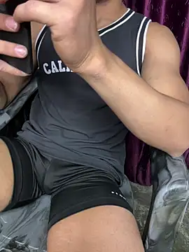 aarav chaudhary007 online show from 04-19-26, 11:20