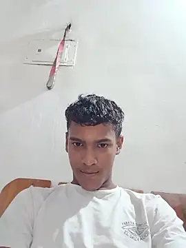 Snapshot of Brayam_30 chatting on 05-22-26, 02:51 Brayam 30 online show from 05-22-26, 02:51