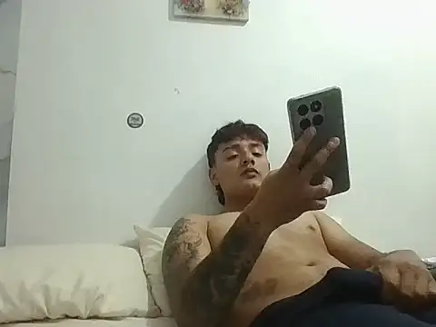 Cassius44 online show from 04-17-26, 09:18