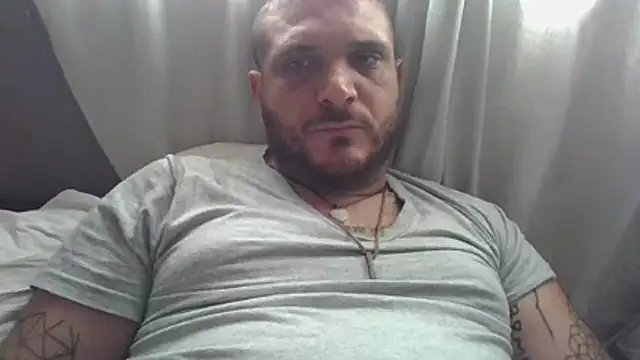Snapshot of Legrandsinge20 chatting on 07-18-26, 09:13 Legrandsinge20 online show from 07-18-26, 09:13