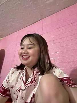 NhungNhun789 online show from 04-19-26, 06:10