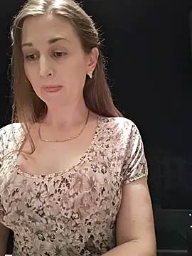 irresistibelle online show from 07-22-26, 06:22