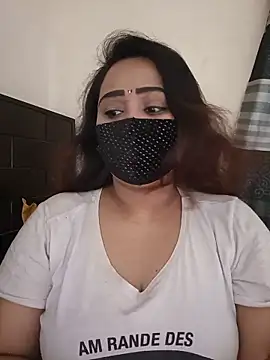 anonna7804 online show from 05-17-26, 10:33
