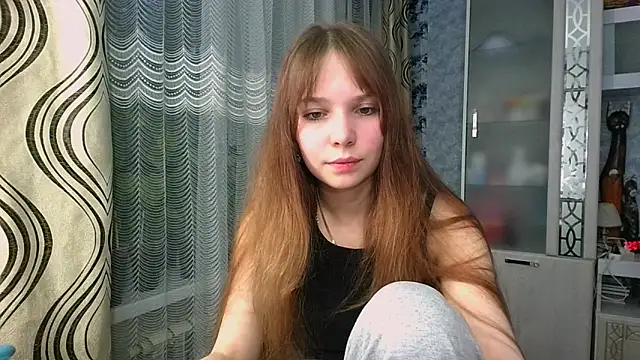 Snapshot of Princess_Mira chatting on 05-15-26, 04:58 Princess Mira online show from 05-15-26, 04:58