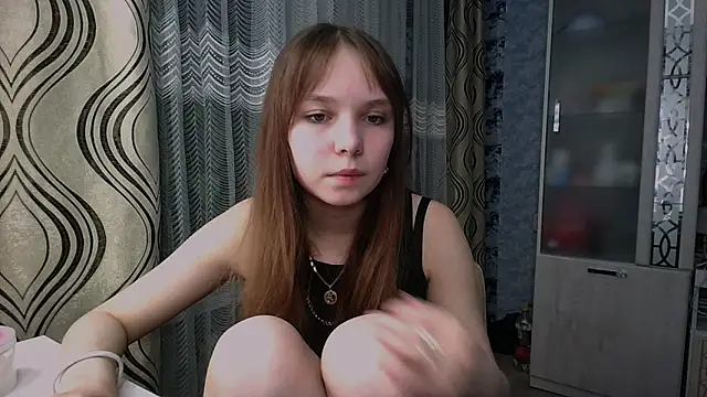 Snapshot of Princess_Mira chatting on 05-16-26, 05:23 Princess Mira online show from 05-16-26, 05:23