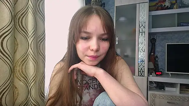 Snapshot of Princess_Mira chatting on 05-30-26, 09:06 Princess Mira online show from 05-30-26, 09:06