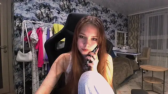 Snapshot of Princess_Mira chatting on 07-03-26, 07:09 Princess Mira online show from 07-03-26, 07:09