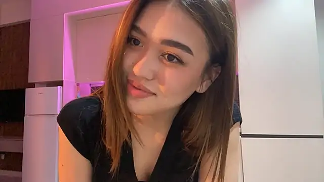 GennaTorros online show from 04-19-26, 06:10