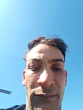 Zoltan223567 online show from 04-18-26, 12:31