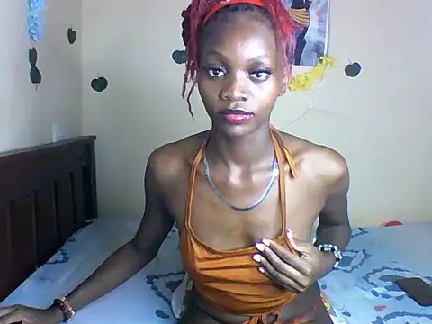 Snapshot of LunaNior chatting on 06-03-26, 02:33 LunaNior online show from 06-03-26, 02:33