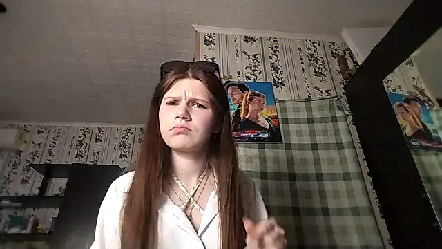 SharyLoughty online show from 05-06-26, 03:50