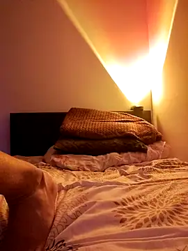 JohnVargX online show from 04-21-26, 10:34