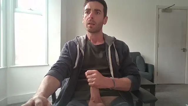frenchbdmaninlondon online show from 06-11-26, 02:04
