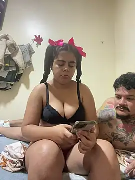 Snapshot of Carolina_caro chatting on 05-14-26, 04:14 Carolina caro online show from 05-14-26, 04:14