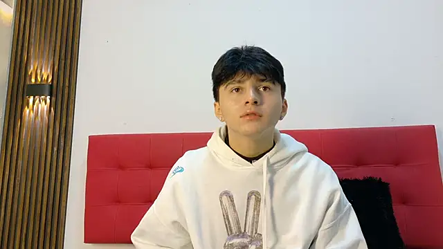 LunayDream online show from 04-26-26, 11:19