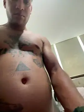 Snapshot of Hellmane chatting on 04-23-26, 10:23 Hellmane online show from 04-23-26, 10:23