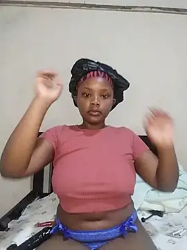 Snapshot of thicknuun chatting on 07-12-26, 06:26 thicknuun online show from 07-12-26, 06:26