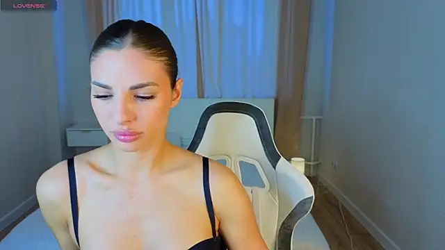 Jasmine Lane online show from 05-10-26, 09:25