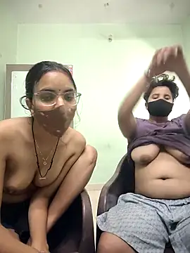 Snapshot of Payal_Sonali chatting on 05-04-26, 08:10 Payal Sonali online show from 05-04-26, 08:10