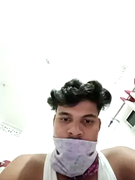 Snapshot of Sufian999 chatting on 04-28-26, 02:33 Sufian999 online show from 04-28-26, 02:33