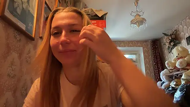 MandyVandy online show from 04-21-26, 04:41