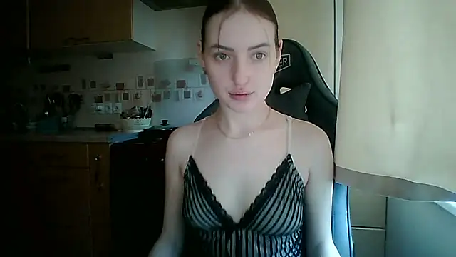 Lisanta online show from 05-31-26, 10:44