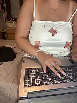 MissLexxxie online show from 08-01-26, 04:39
