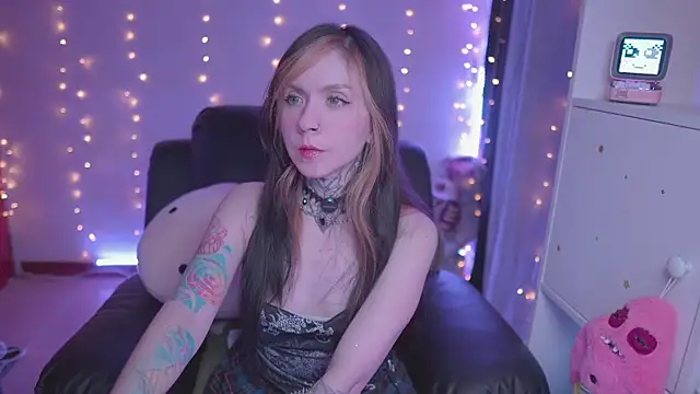 -VKatt online show from 05-15-26, 03:02