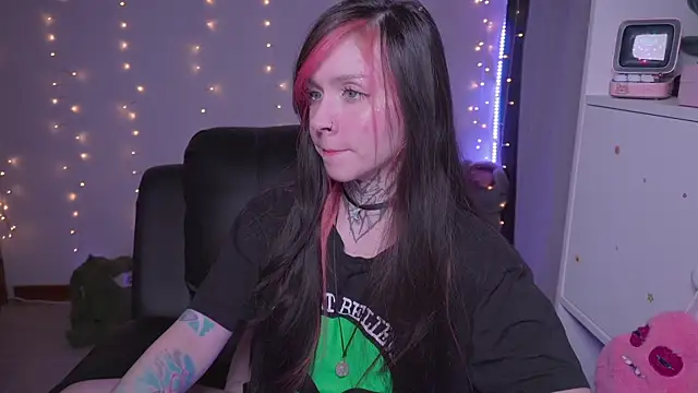 -VKatt online show from 06-13-26, 05:11