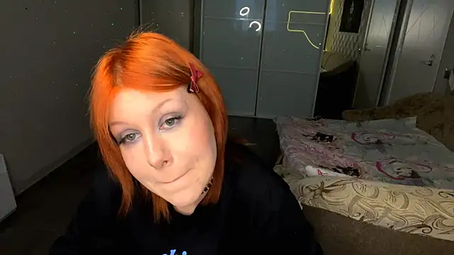 RedTalli online show from 04-26-26, 03:53