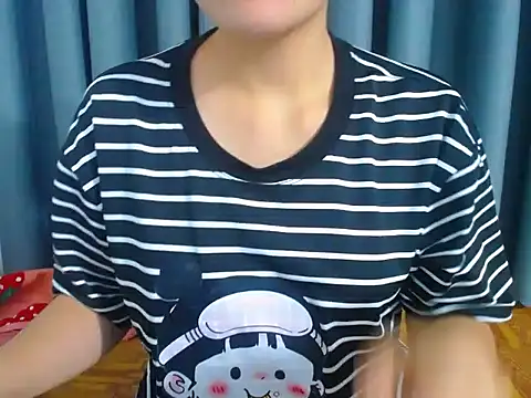 Mimi 200 online show from 07-25-26, 02:25