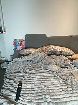 AmeliaStarOfficial online show from 05-10-26, 07:08
